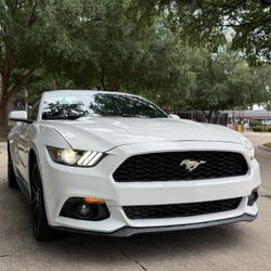 2015 Ford Mustang