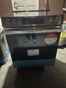30 in. 5 Burner Element Slide-In Electric Range in Stainless Steel with Crisp Mode