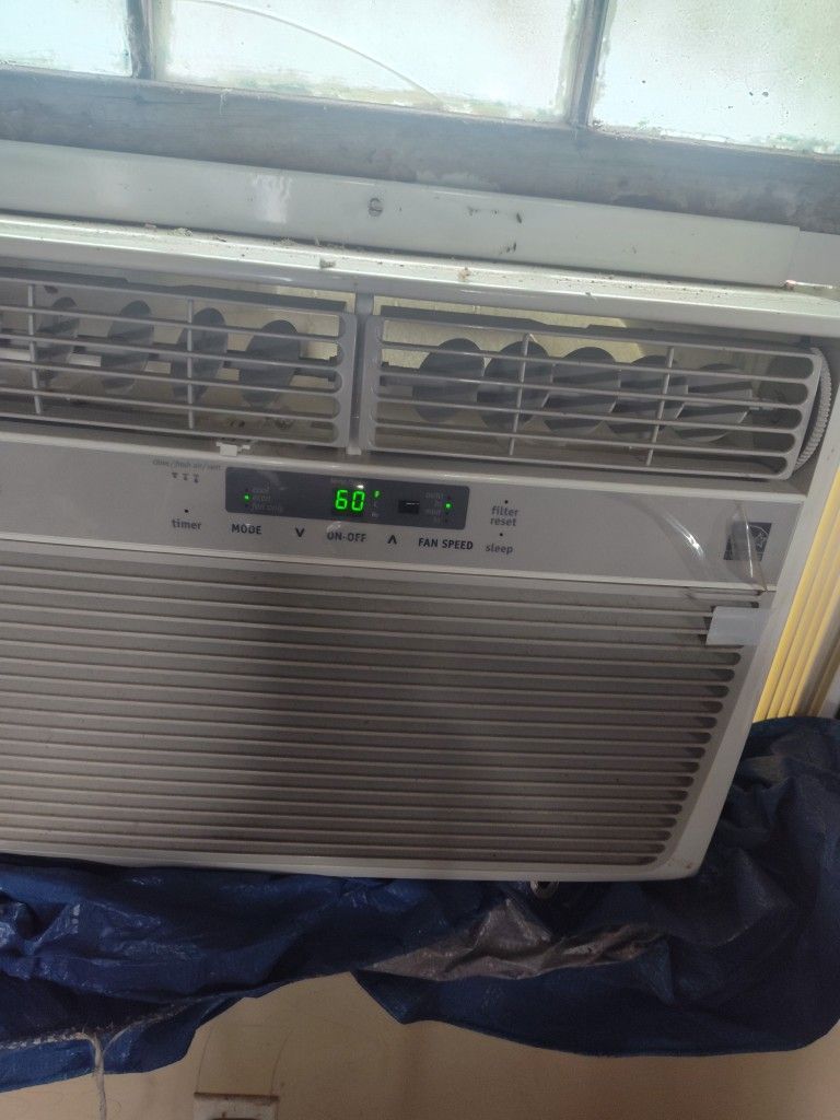 New 10k BTU AC 100$