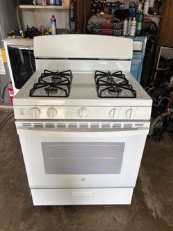 GE GAS STOVE  WHITE EVERYTHING WORKING ESTUFA DE GAS MUY BUENA