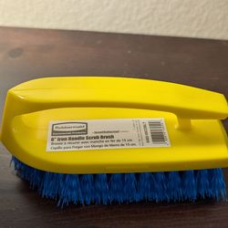 12-Pack Rubbermaid Commercial Iron Handle Scrub Brush