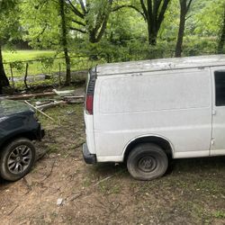 2002 Chevrolet Express
