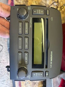 Hyundai Car Stereo - CD, MP3, Radio