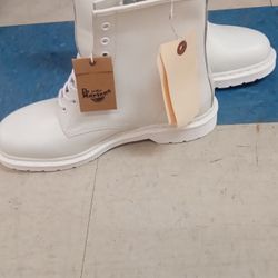 Dr Martens AirWair Boots 