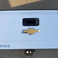 Chevy Silverado Tailgate 2014-2019