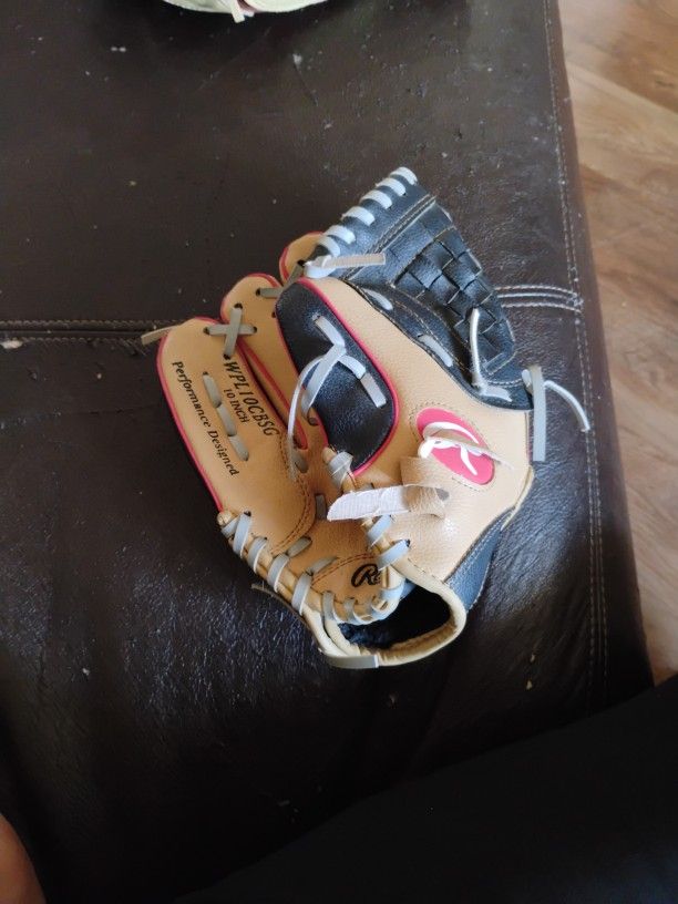 Youth Baseball Glove