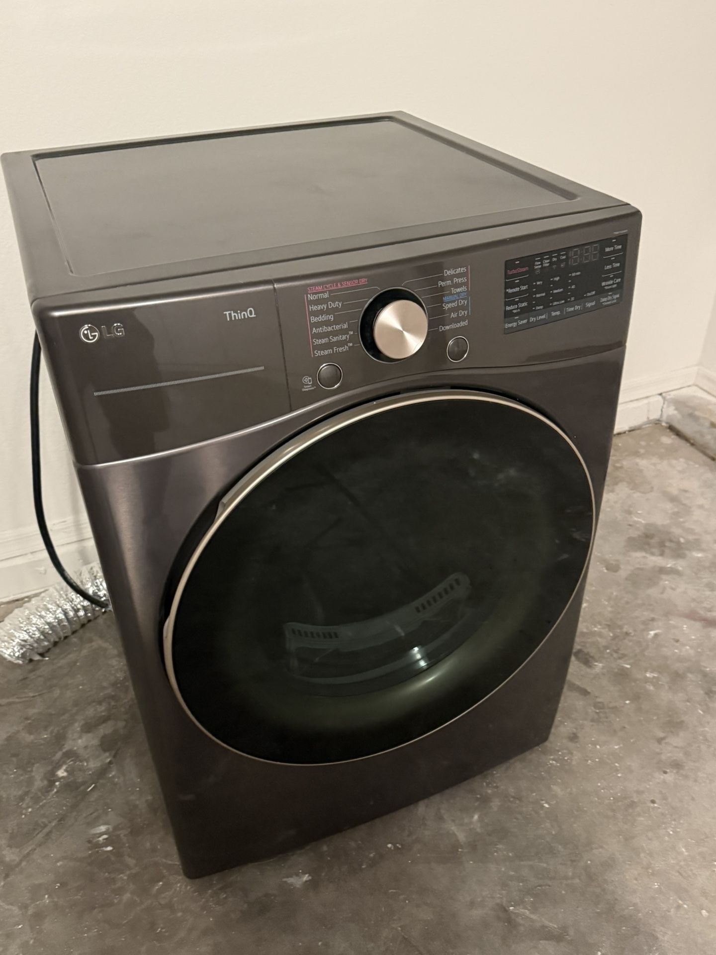 LG True Steam 7.4-cu ft Stackable Dryer