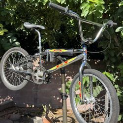 Mid School BMX 1996 20 GT Mach One for Sale in El Monte, CA - OfferUp Mid School BMX 1996 20 GT Mach One for Sale in El Monte, CA - OfferUp