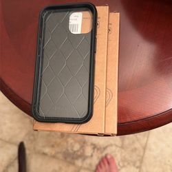 Two iPhone 15 Cases