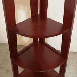 Mahogany Corner shelf 