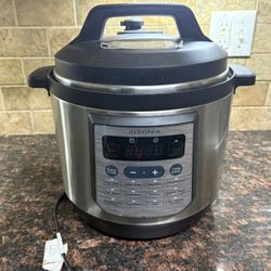 8 Qt Multi Function Insignia Pressure Cooker