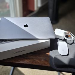 2016 MacBook Pro Touchbar