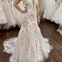 Wedding dress with vail 