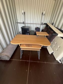 DESK