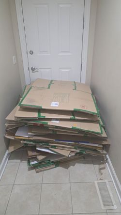 Moving boxes (qty:40 / heavy duty)
