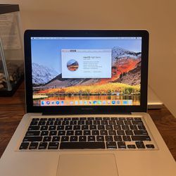 Apple MacBook Pro 13.3” intel core i5