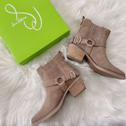 Sam Eldeman Bellamie Block Heel Bootie 