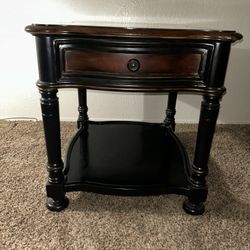 Single End Table