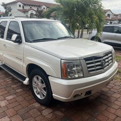 2006 Cadi Escalade