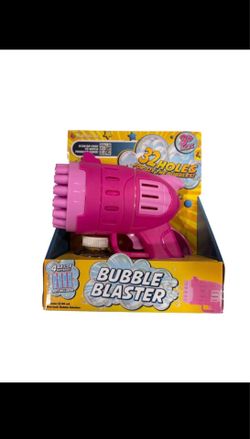 PLAYTEK Pink 32-Hole Bubble Blaster