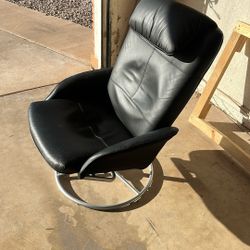 Recliner Seat 