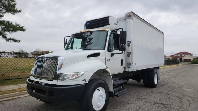 2007 International Durastar 4400