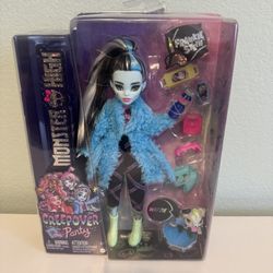 NEW Monster High Doll