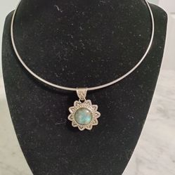 925 Labradorite Flower Necklace 