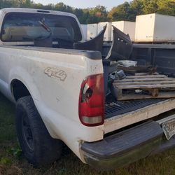 4 X 4. Ford 250 Bed Diesel