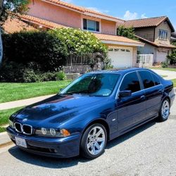 2002 BMW 525i