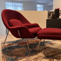 Womb chair & Ottoman