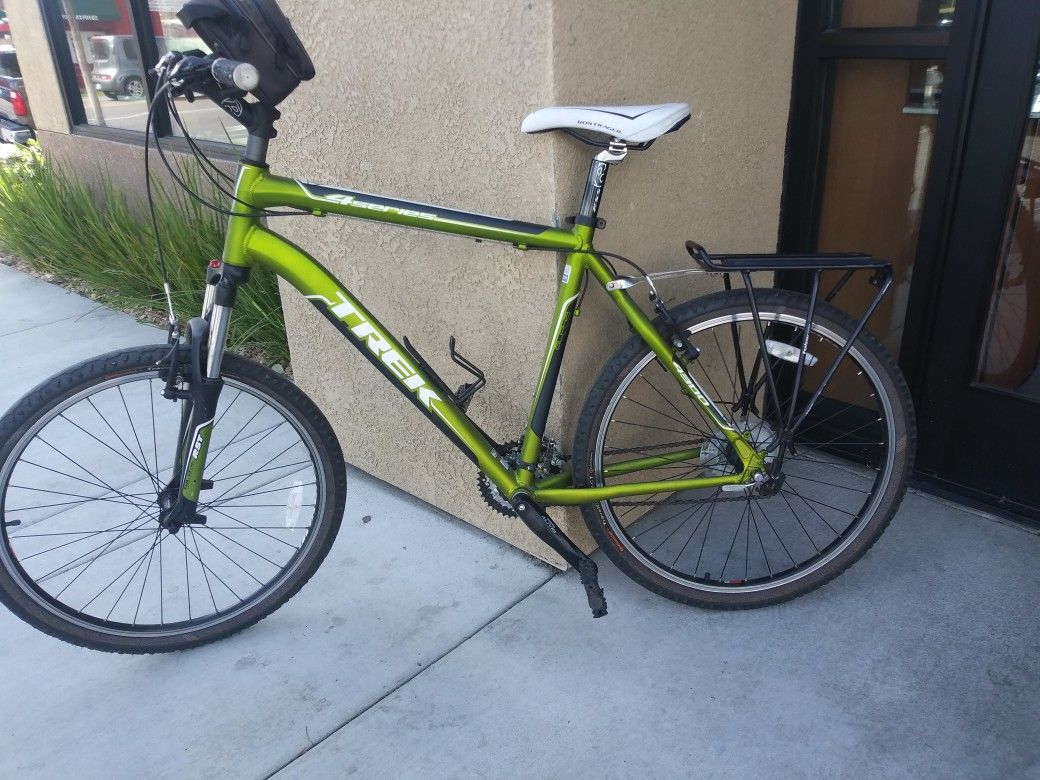 Trek 4 series 4300 mountain bike for Sale in Pasadena, CA - OfferUp