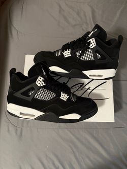 Jordan 4 ‘White Thunder’