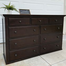 Beautiful Dark Brown 9-Drawer Solid Wood Dresser by Ashley Furniture 
