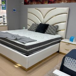 Bedroom Set White And Gold 