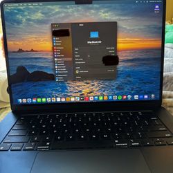 Apple - Macbook Air 15”