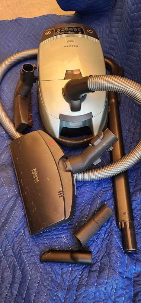Miele Silver Moon Vacuum 