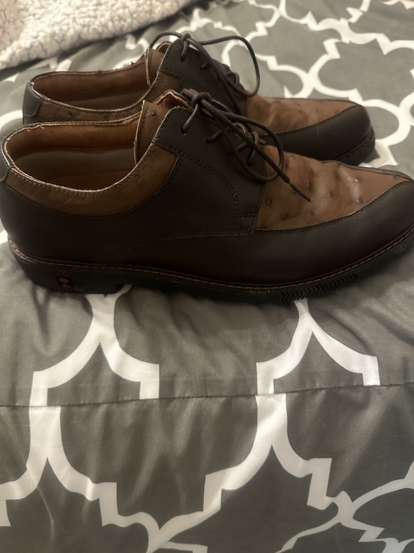 Men’s Tommy Bahama Golf Shoes 9 1/2