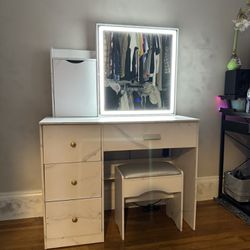 Vanity Desk with Mirror and Lights,