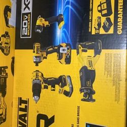 Dewalt 4 Piece Tool Set 
