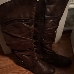 Boots Dark Brown 