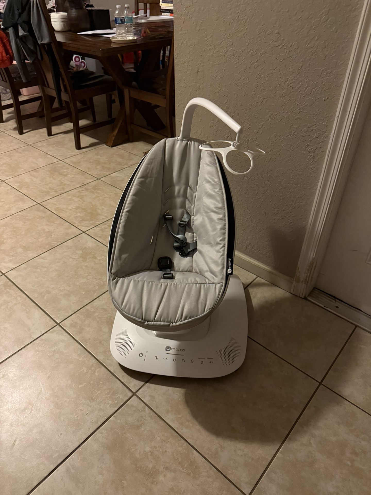 4moms mamaRoo Baby Swing