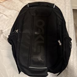 Oakley enduro Backpack 20L 3.0 Brand new