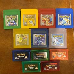 12-Game Pokémon Bundle - Crystal, Emerald, Fire Red, Gold, Leaf Green, Yellow