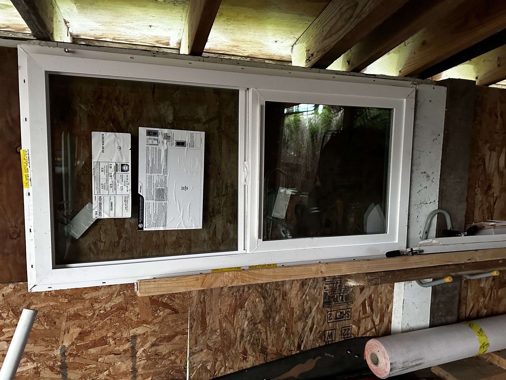 Brand New Ply Gem Window