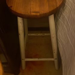 Bar Stools 