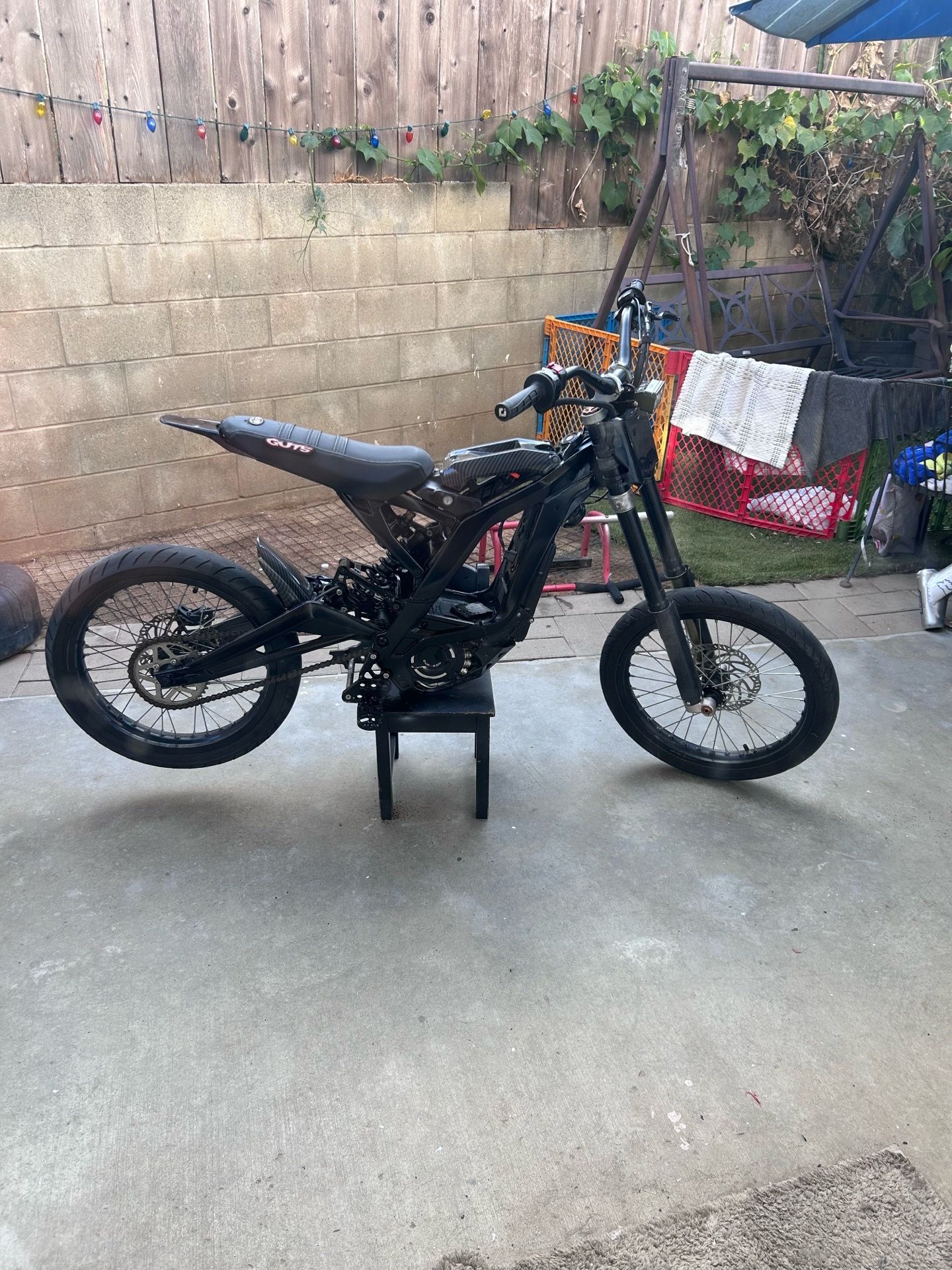 Surron LBX with payed OHV registration. NO TRADES!