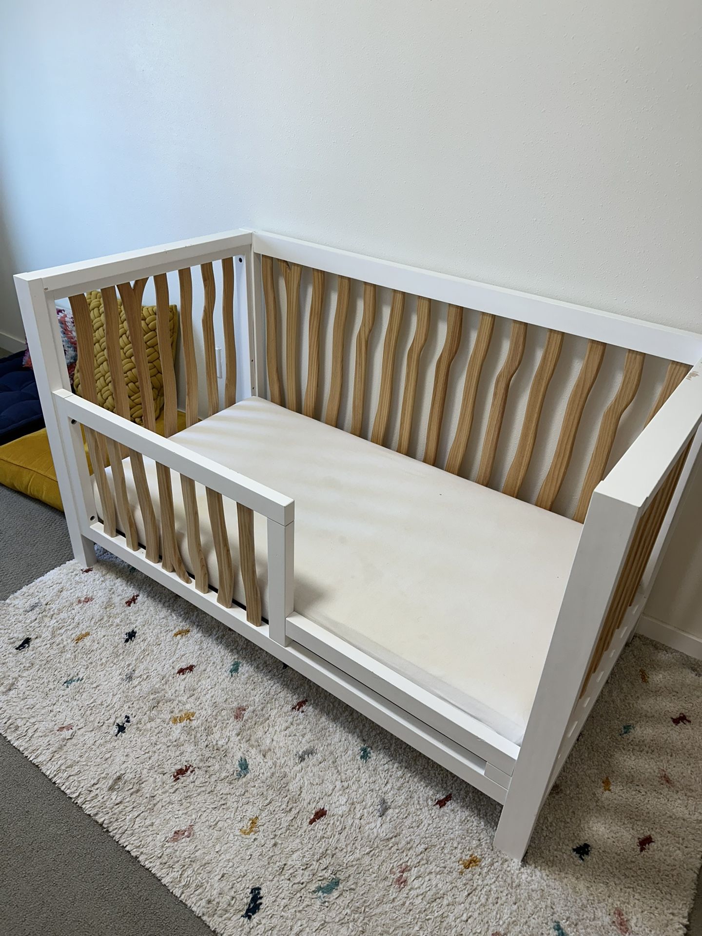 2 In 1 Convertible Branch Crib Baby To Toddler Bed Kit With Reversible Mattress