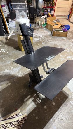 Monitor stand