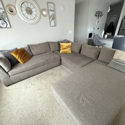 Modern Sectional Couch- Great Deal!